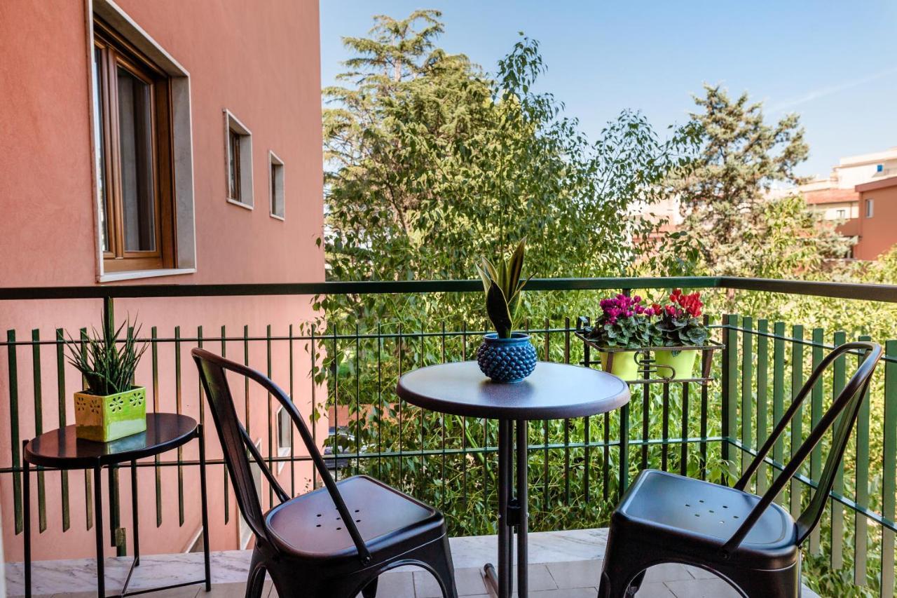 Mako Sorrento Suites Exteriér fotografie