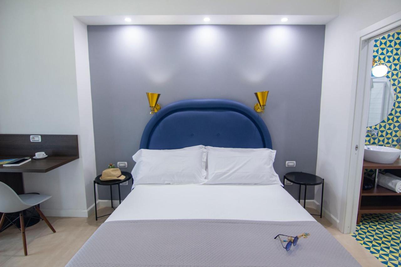 Mako Sorrento Suites Exteriér fotografie